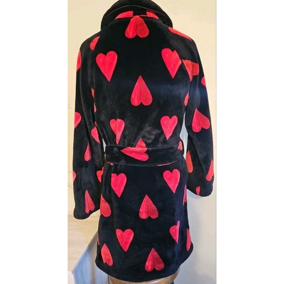 Women's Victoria secret Black & Red Heart Print Robe M/L - Picture 4 of 5